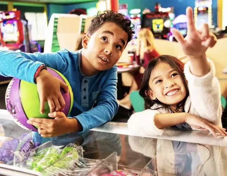 Black Friday 2022: Fast-Food Deals and Promotions - Chuck E. Cheese EDITED