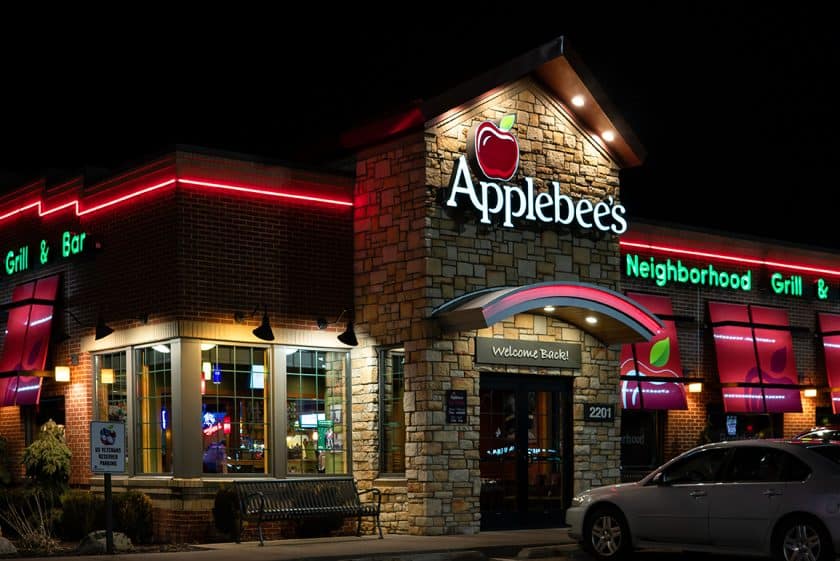 Applebee's fires franchise executive