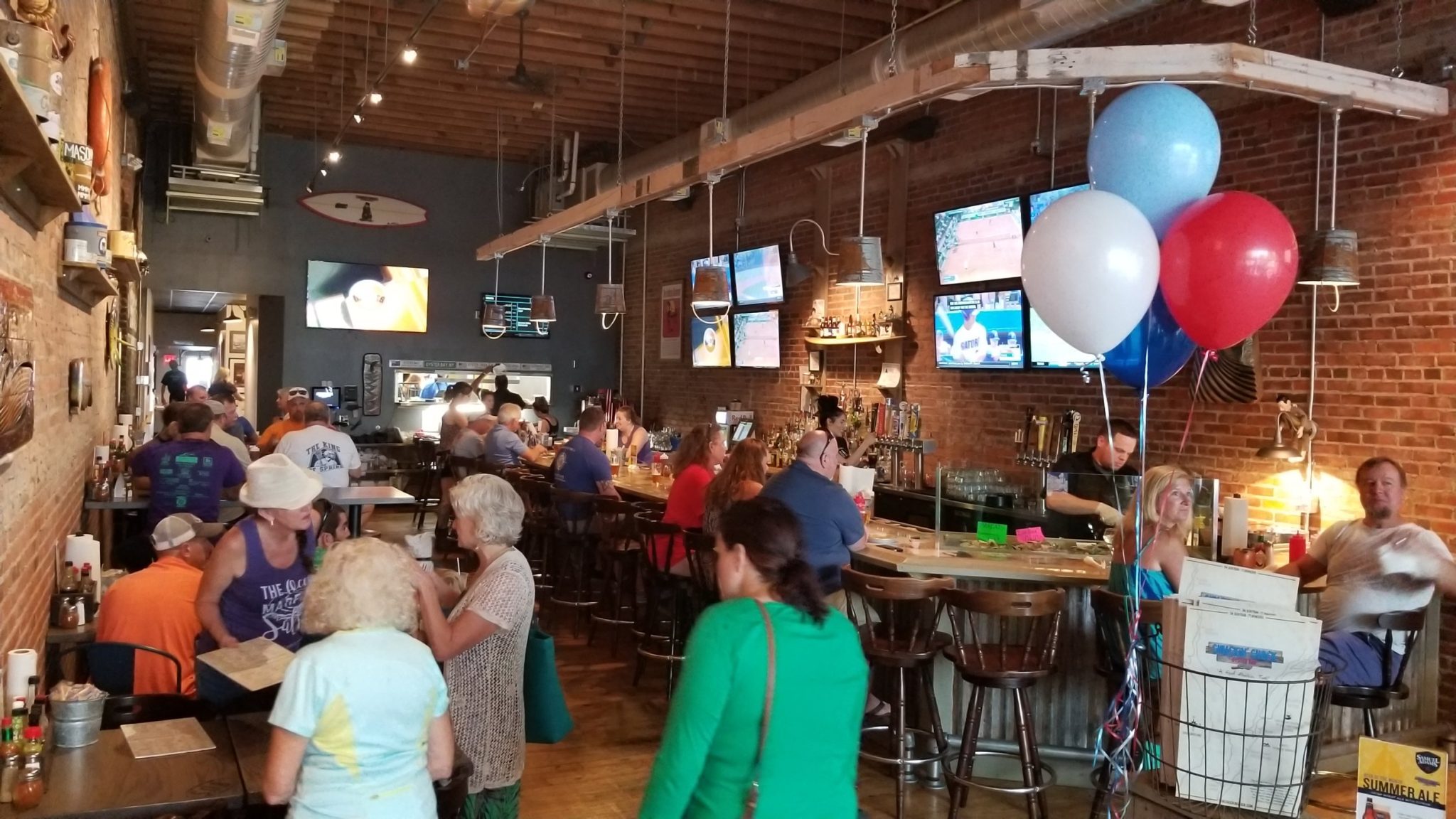 Shuckin Shack Sports Bar Franchise