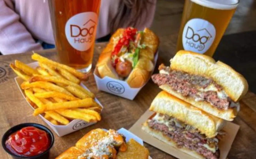 hot dog franchise