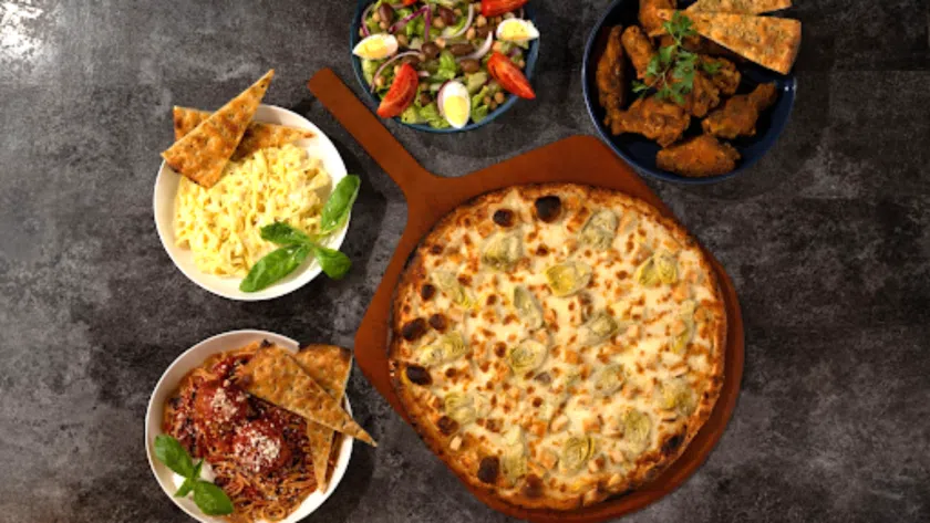 Holiday 2023: Fast-Food Restaurant Specials and Gift Card Deals