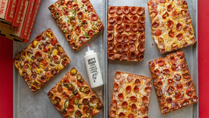 Black Friday 2023 Fast-Food Promotions and Gift Card Deals