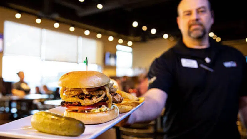 Wingers Restaurant & Alehouse franchise