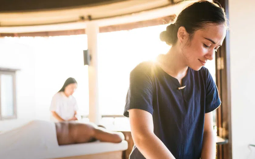 2023 Holiday Gift Card Deals from Top Wellness Franchises