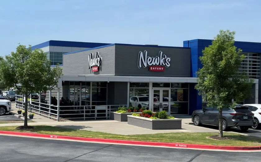 Super Bowl 2024: Restaurant Deals and Promotions