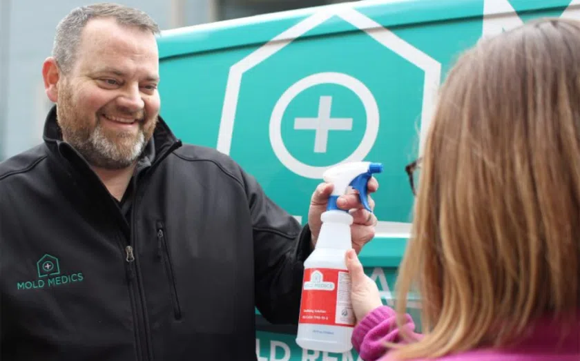 top green franchises-mold-medics