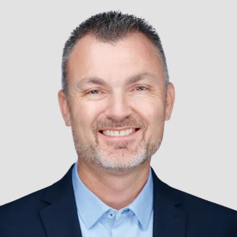 HireWire - franchise news - Tim Schroeder, Retro Fitness