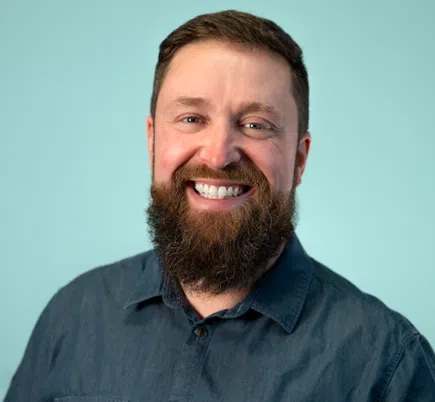 Ryan Parsons CEO for Evive Brands - hirewire - franchise news