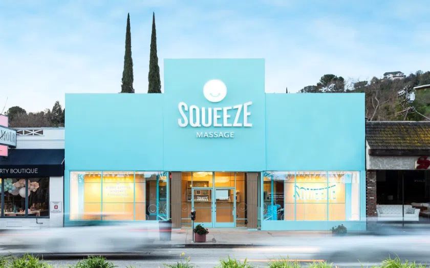 Exterior of Squeeze franchise business