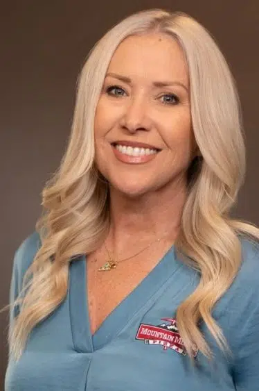 Carol DeNembo, Mountain Mike’s Pizza - HireWire - Franchise News
