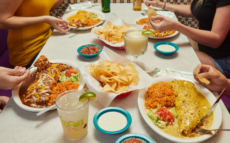 Franchise News: Darden Restaurants Acquires Chuy’s for $605 Million