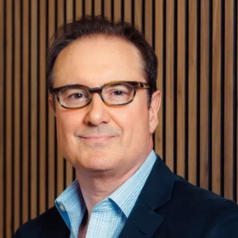 Dan Crocker, Smalls Slider - HireWire - Franchise news