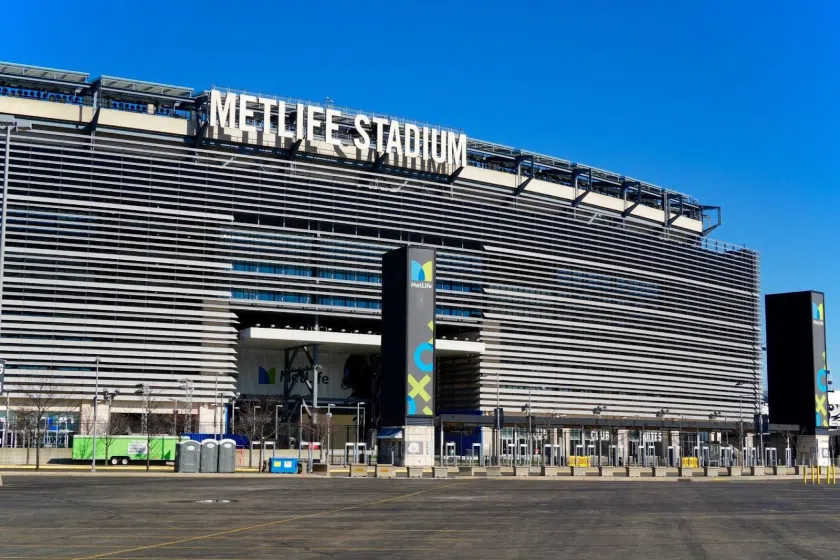 Which Football Stadiums have the Best Fast Food?