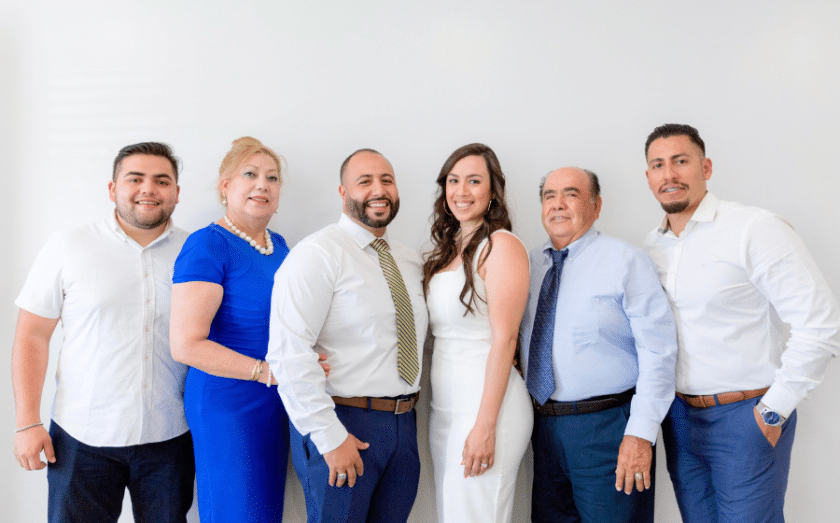 Corona family, Movita Juice Bar