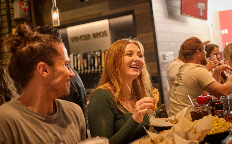 Franchise News: How Wingers Became America’s Small-Town Alehouse