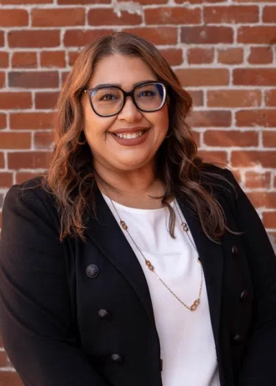 HireWire - Gisel Villeda, Farmer Boys - Franchise News