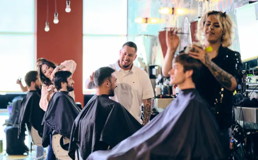 What are the Best Hair Salon Franchises? - Floyd’s 99 Barbershop