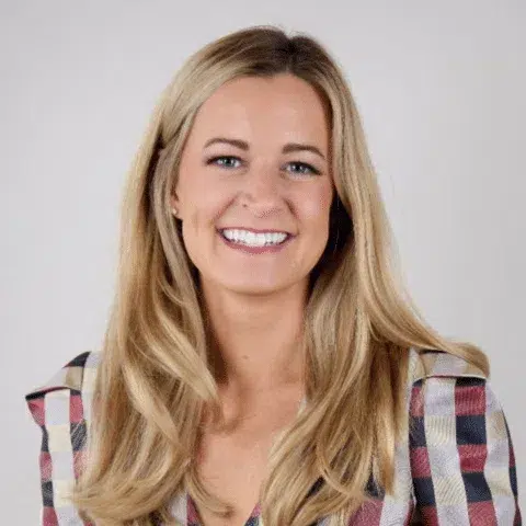 HireWire - Lauren Halgerson, Tierra Encantada - Franchise News