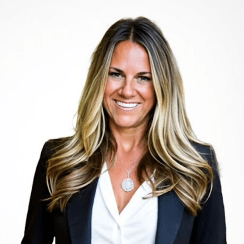 Michelle Sudovich, Boston’s Pizza Restaurant & Sports Bar - HireWire - franchise news