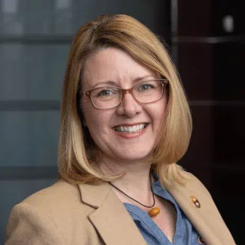 HireWire News - Franchise News - Betsy Schmandt, A&W Restaurants BODY