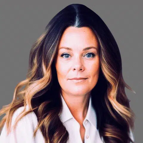 Amy Cantwell, ReBath - HireWire - Franchise News BODY