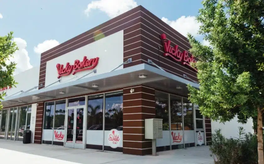 Vicky Bakery franchise exterior