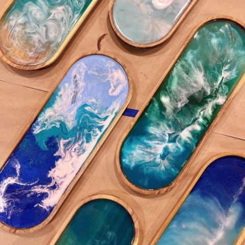 Sea wave resin trays from Craft Loft franchise