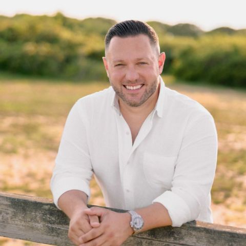 Patrick Martone, Hand & Stone franchise owner